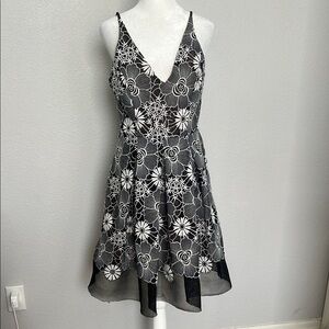 Belle Badgley Mischka Madylan Floral Cocktail Dress Size 2